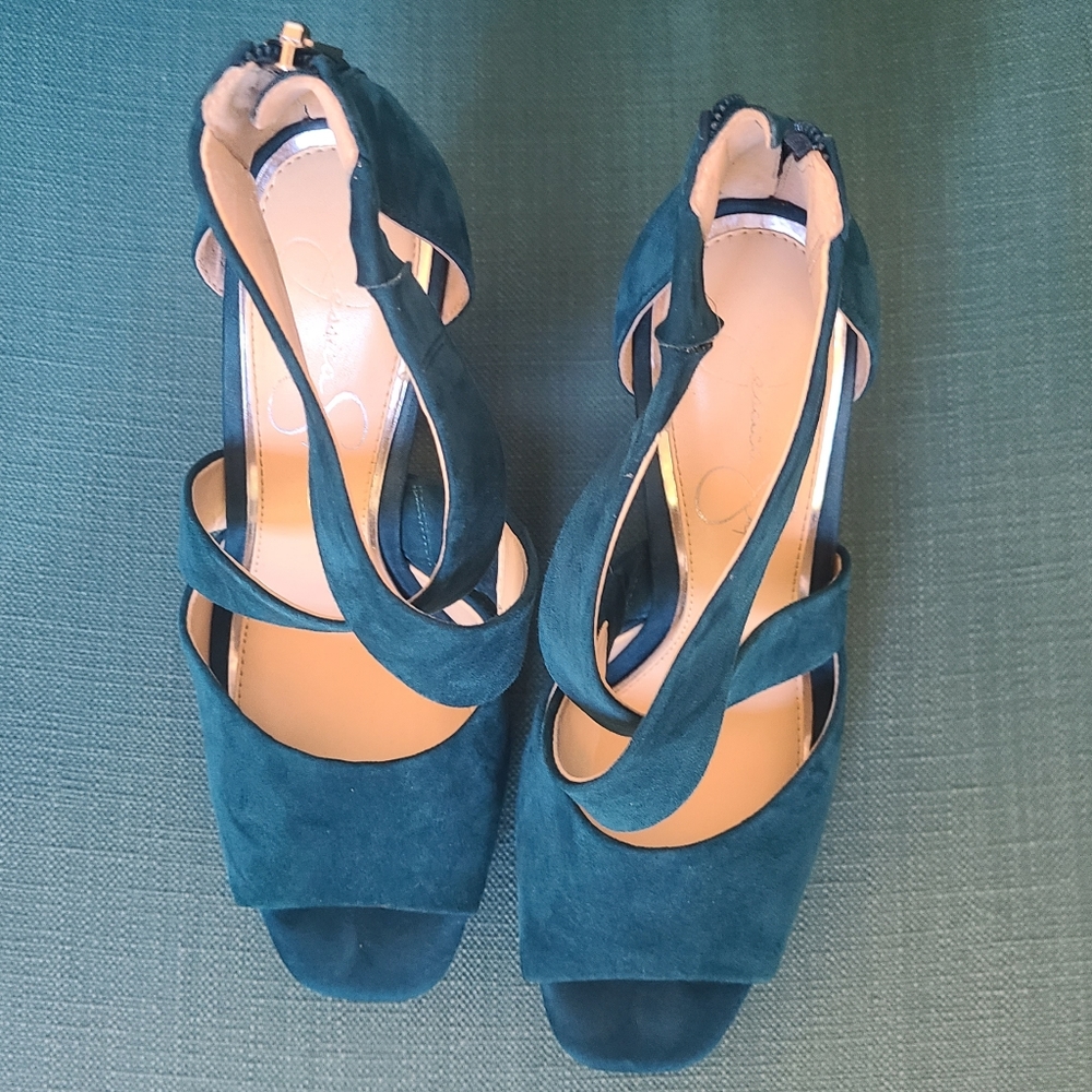 Open Toe Blue/Green Sandal